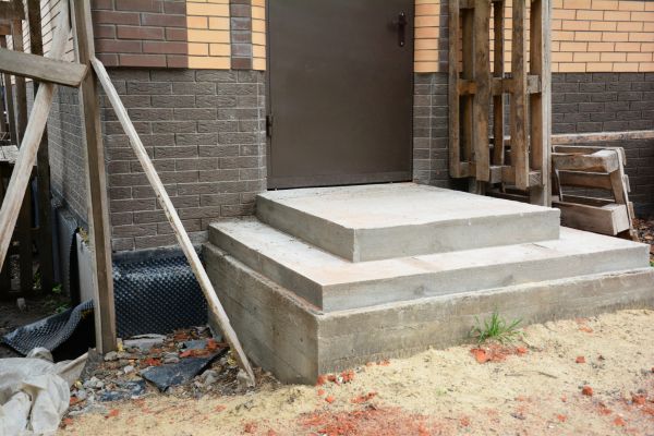 Cement Steps Construction in Hamilton